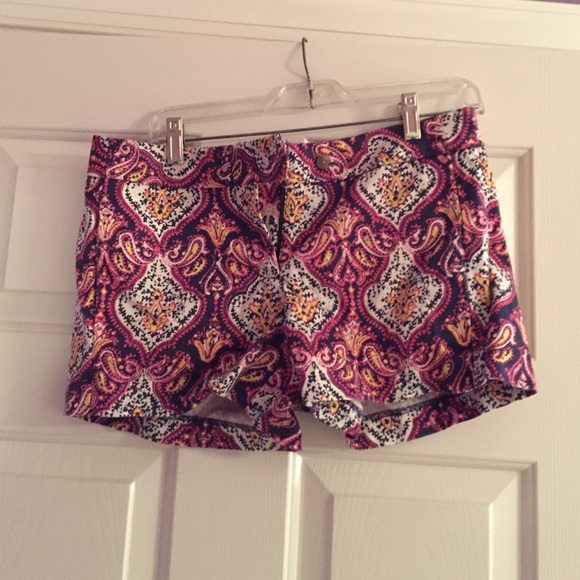 J. Crew Pants - J.Crew City Fit Paisley Shorts 3"