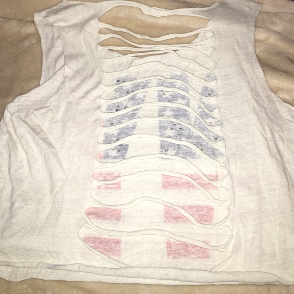 Top - Picture 2 of 2