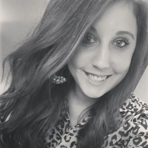 Meet your Posher, Sabrina