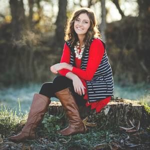 Meet your Posher, Chloe