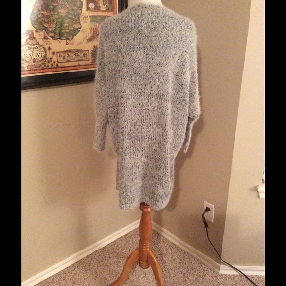 LAST DAY 3/28/17 Silver Faux Fur Pocket Coat-NWT - Picture 3 of 3