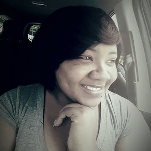 Meet your Posher, Kimika