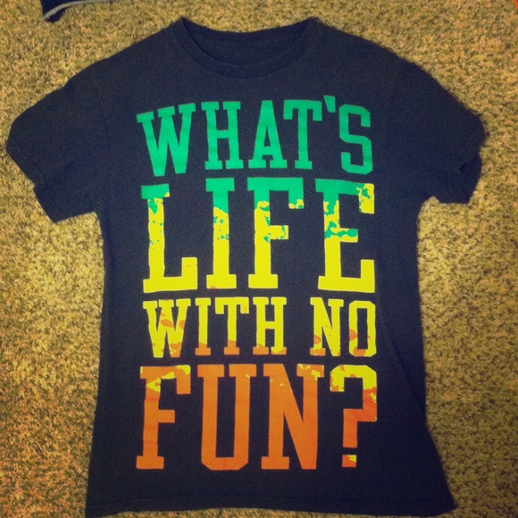 Rasta colored T-shirt