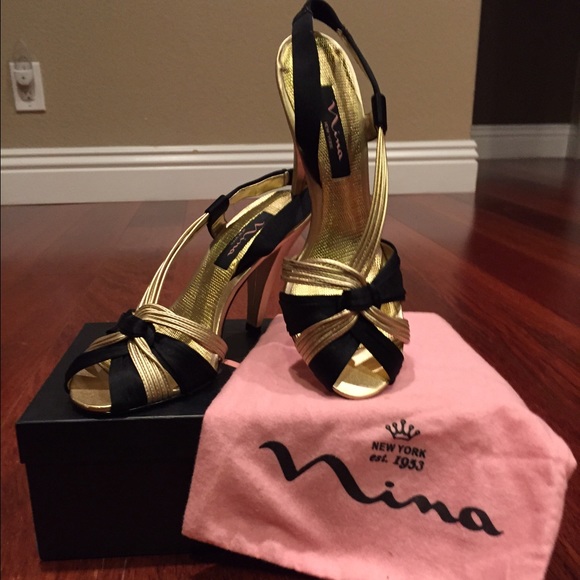 Nina Ricci heels