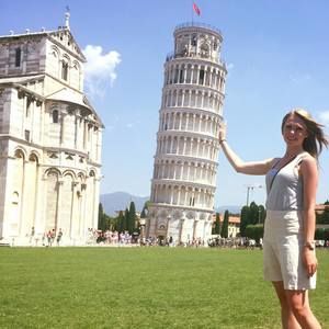 Meet your Posher, Emily