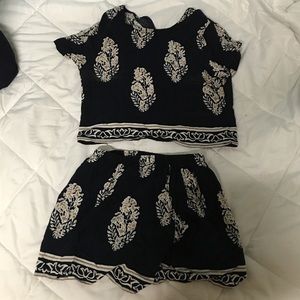 Two piece set