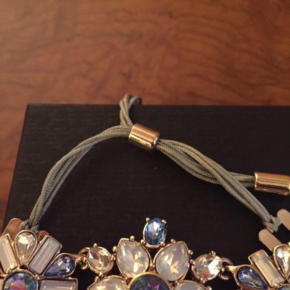 Bella Jack jeweled bracelet - Picture 4 of 4