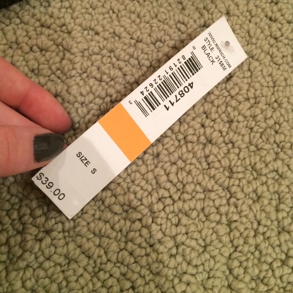 Black, Sequined Shrug - Picture 3 of 3