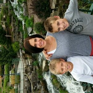 Meet your Posher, Angela