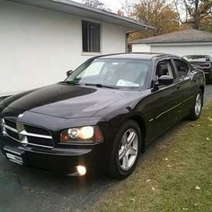 Meet your Posher, Gabriella