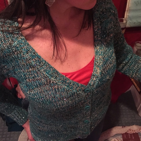 Sweater - Picture 3 of 4