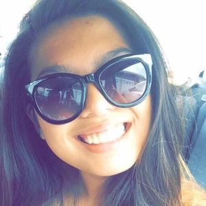 Meet your Posher, Sophia