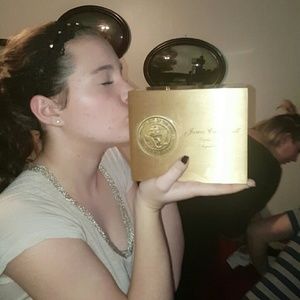 Meet your Posher, Sammy