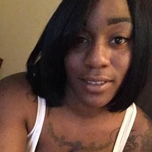 Meet your Posher, Simone