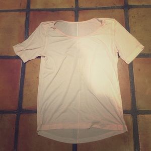 Lululemon top