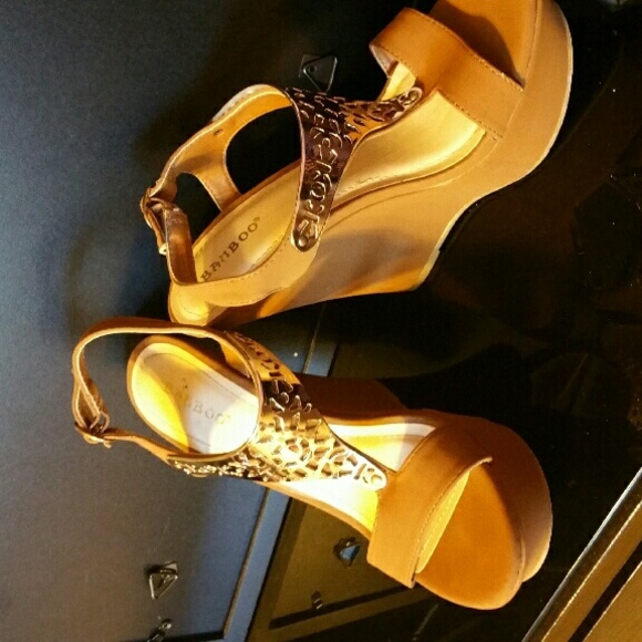 Wedges - Picture 2 of 3