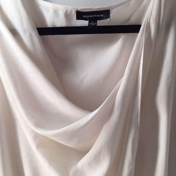 White tank with synched waist - Picture 3 of 3