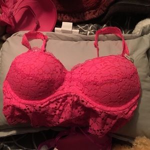 Pink Lace Barlett sz small