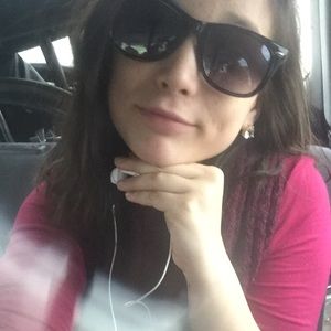 Meet your Posher, Abby