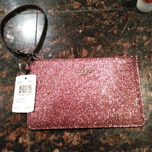 Nwt coach wristlet