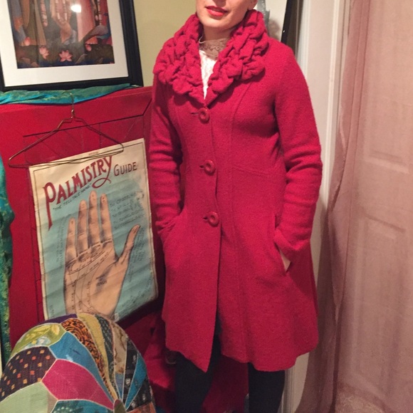 Wool Collared Coat - Picture 3 of 3