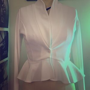 Peplum Blazer 💕