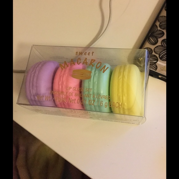 Macaron lip balm set