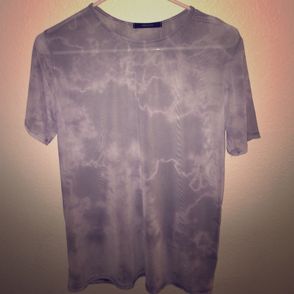 THUNDER HOLOGRAPHIC TEE 🌟