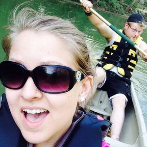 Meet your Posher, Melissa