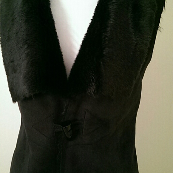 Design History cuddly faux suede/fur vest size S - Picture 2 of 4
