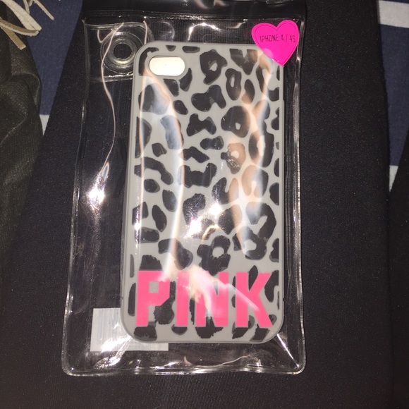 PINK Victoria's Secret Accessories - ✨VS RUBBER PHONE CASE ✨