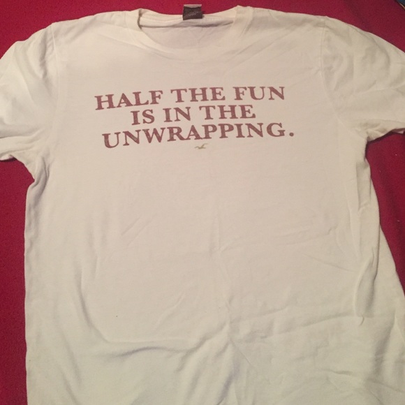 Hollister t shirt