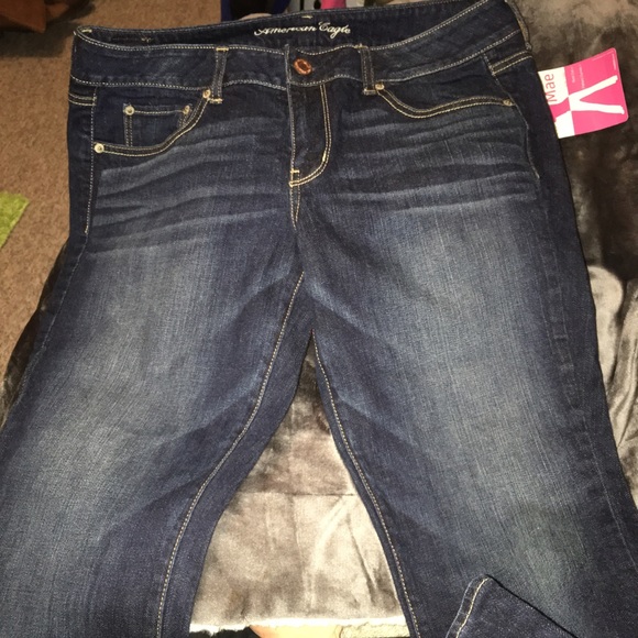 Straight Legged American Eagle Jeans NWOT 14 Short