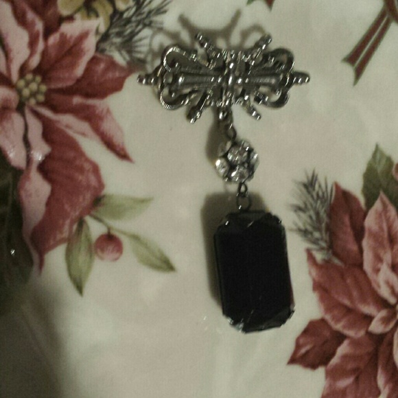 Brooch