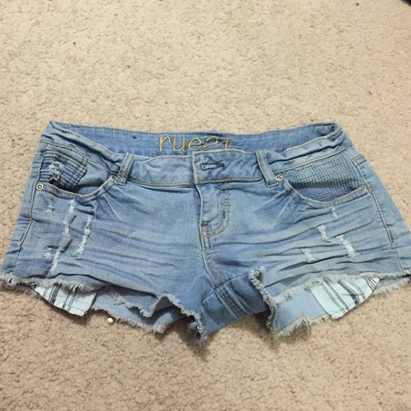 Jean short shorts