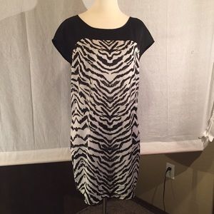 🚫🚫SOLD!!!Express Zebra Print Shift Dress