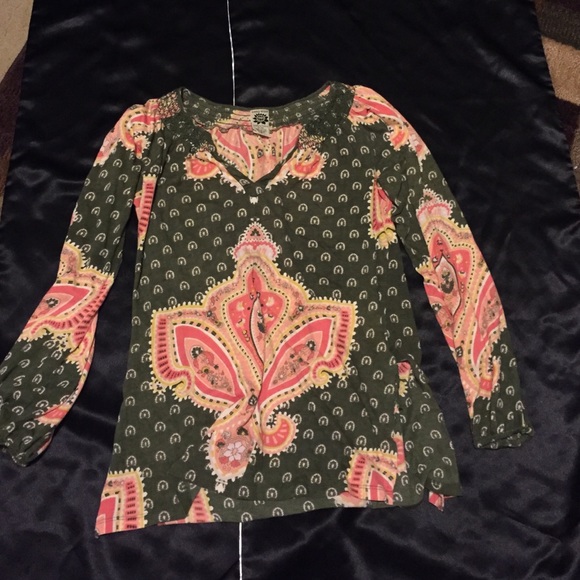 Womens Lucky Brand top