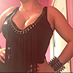 🔴SOLD IN BUNDLE🔴"Heavy duty" affliction tank top