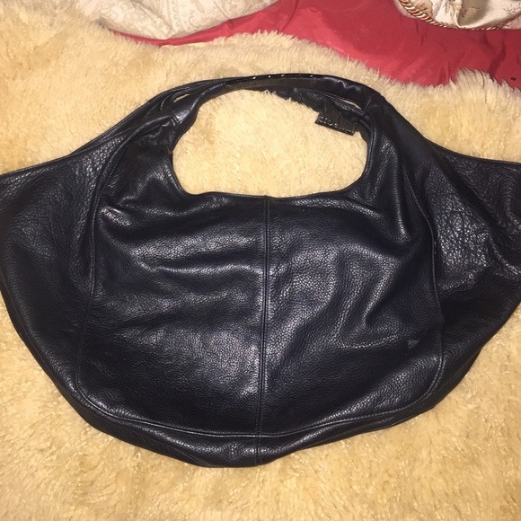 Handbag - Picture 2 of 4