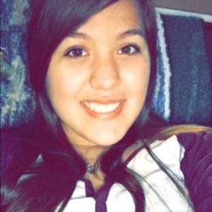 Meet your Posher, Brianna