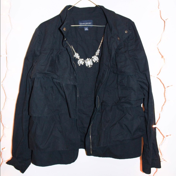 three tiered ruffle blazer banana republic - Picture 2 of 3