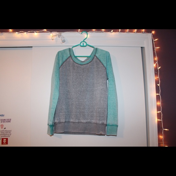 Nollie Pacsun Long Sleeve