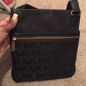 Michael Kors side body bag. Worn once