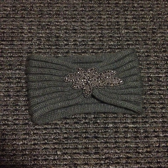 Gray Embellished Knit Headband- Great Condition!
