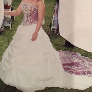 Gorgeous Wedding Dress