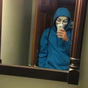 Meet your Posher, Gage