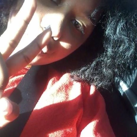 Meet your Posher, Trinity - Picture 1 of 1