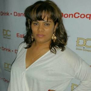 Meet your Posher, Shana