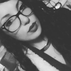 Meet your Posher, Deidra