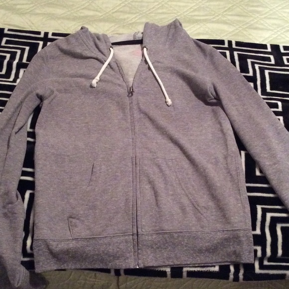 Light grey zip up
